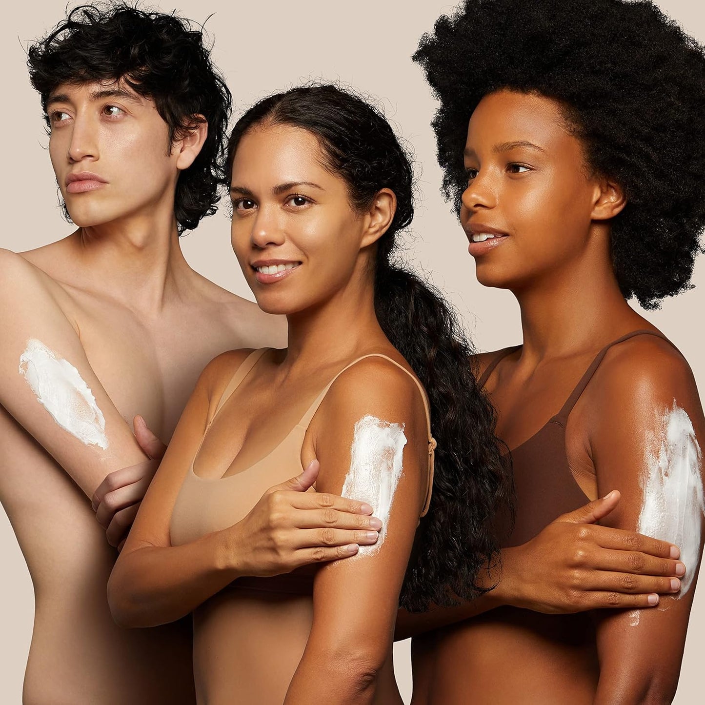OGX Smoothing + Coconut Coffee Body Cream 577ml